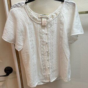 Flying Tomato White Lace Blouse